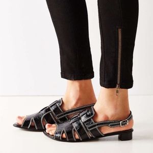 Jeffrey Campbell Shorewood Patent Leather Black Heel Sandals Size 6